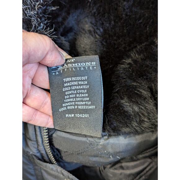 Vintage Def Jam University Puffer Coat Black Embroidered Hip Hop MTV Music 90s - Picture 6 of 6